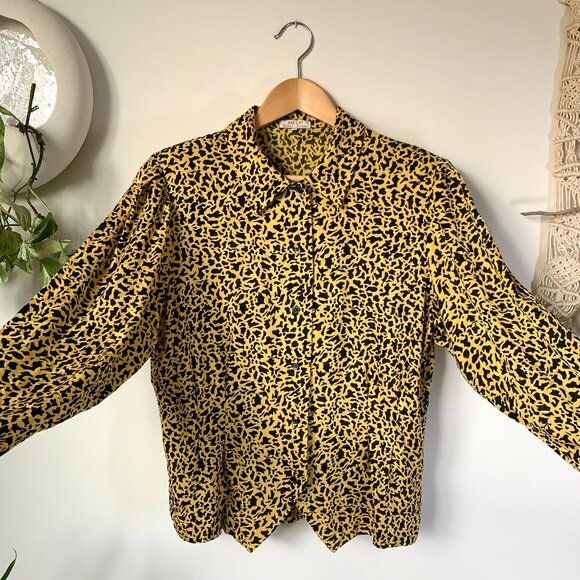 Vintage Silk Animal Cheetah Leopard Print Silk Blouse Long Sleeve Witchy Fairy - Picture 4 of 17